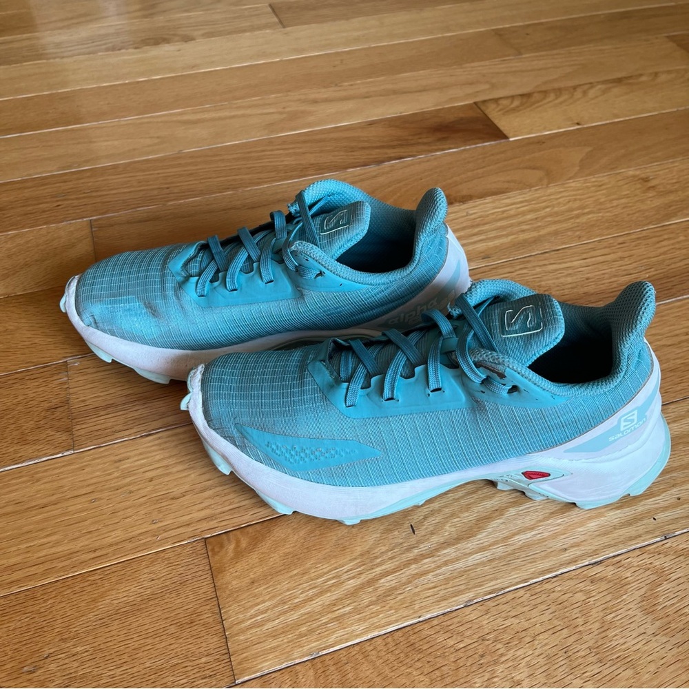 Salomon AlfaCross Shoes, size 4